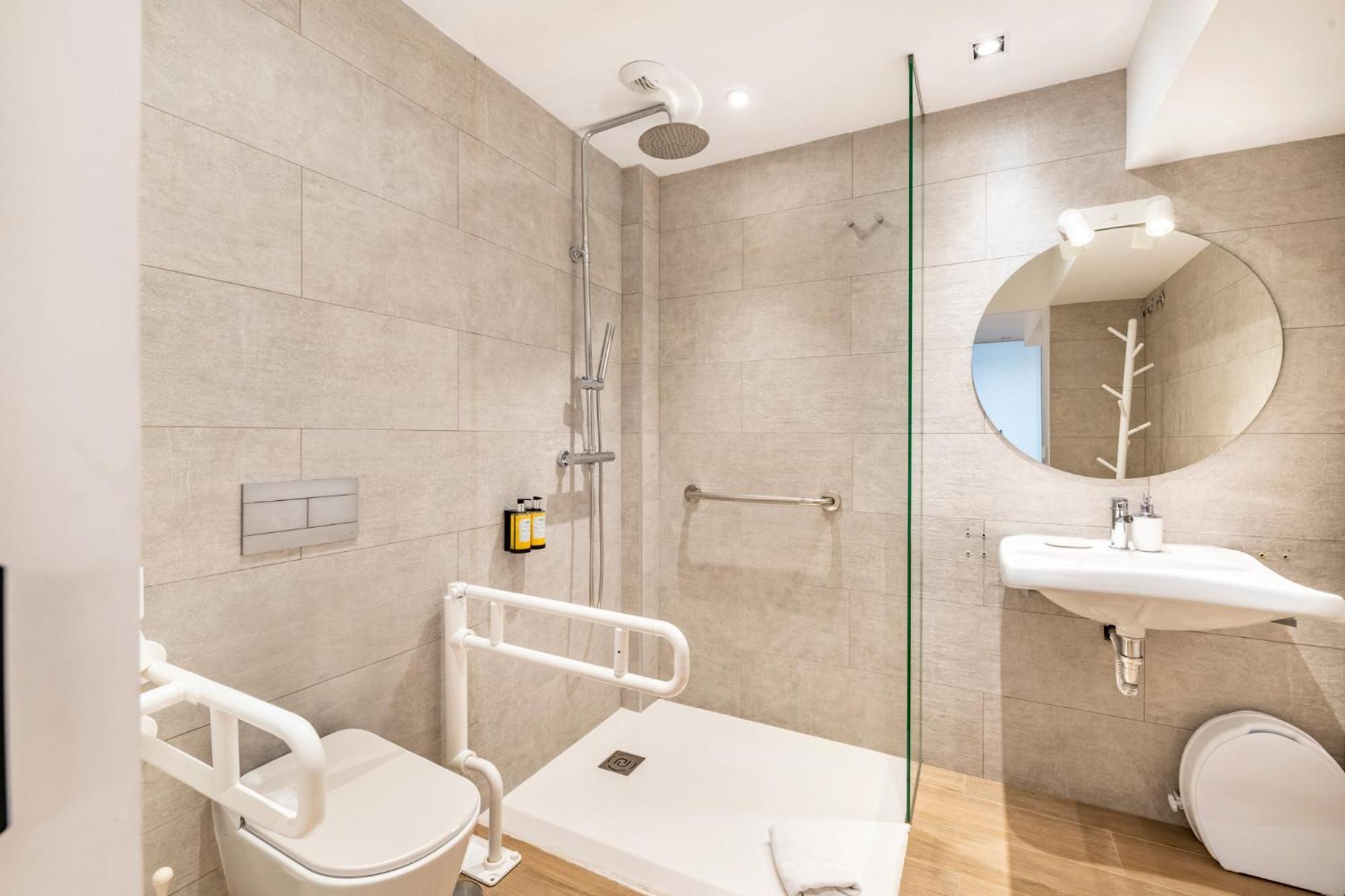 General Oraa - Darya Living Apartment Мадрид Екстериор снимка
