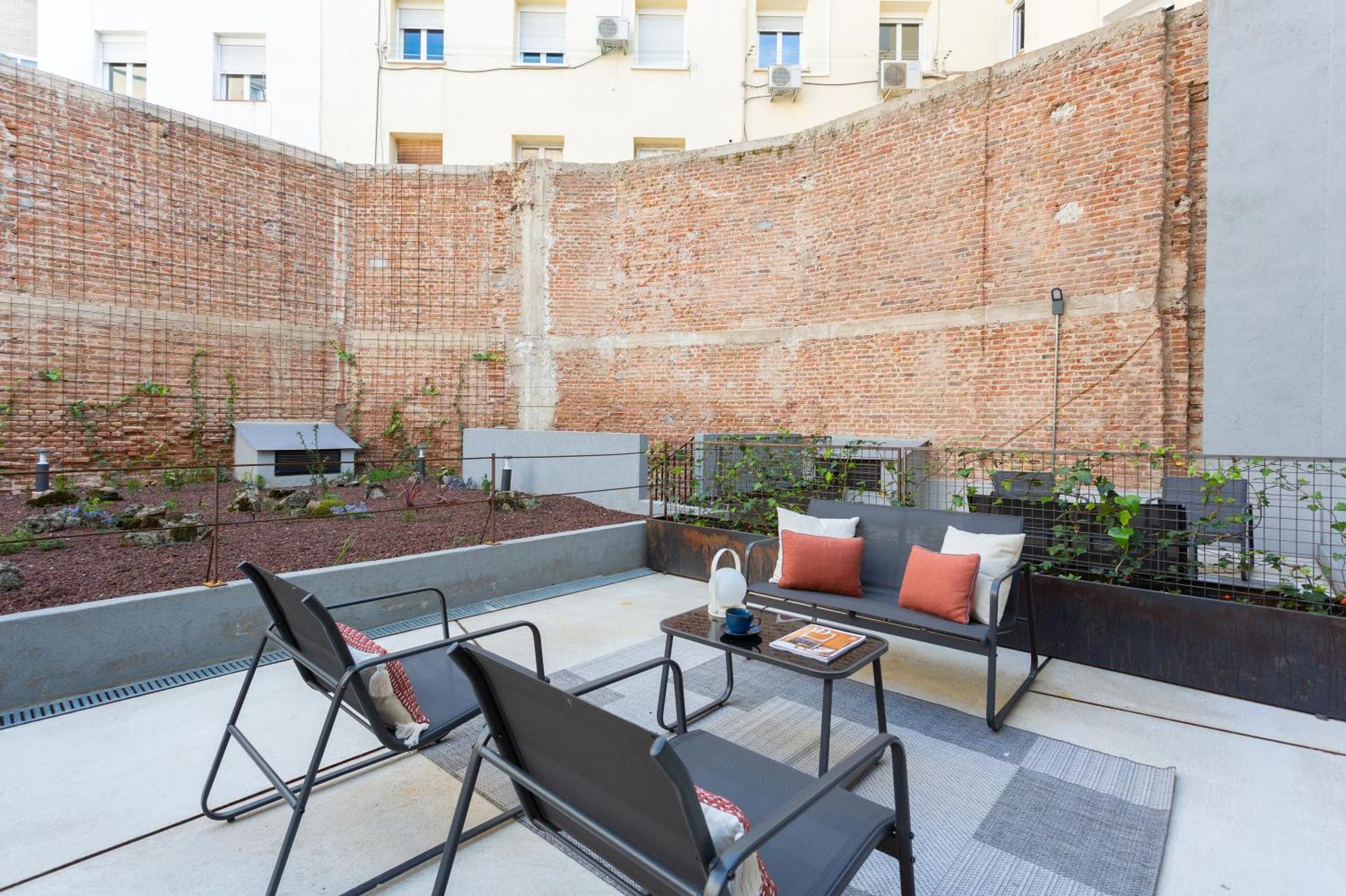 General Oraa - Darya Living Apartment Мадрид Екстериор снимка